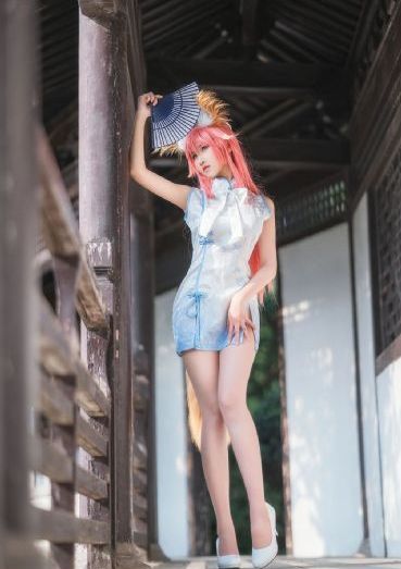 《初体验》