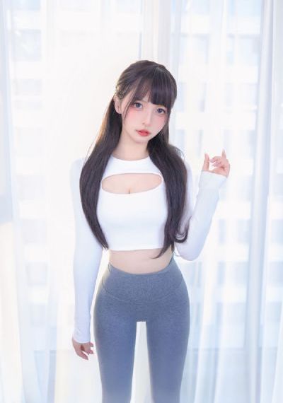 宇能鸿一郎之桃子
