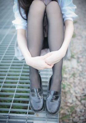 总裁双性受在会议室被h