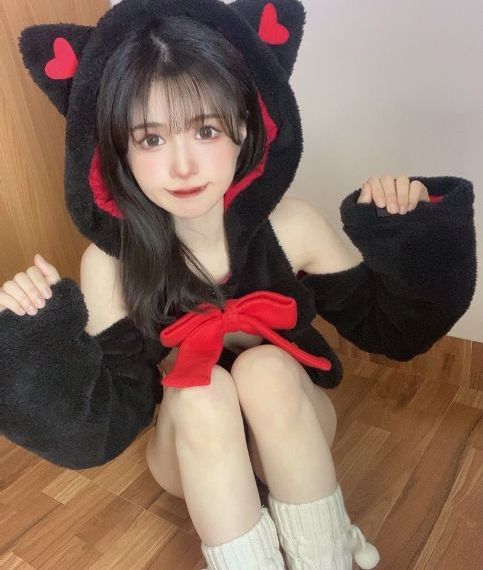 饥渴难耐的已婚女人hd