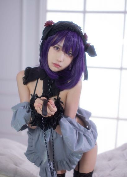 女生和男生靠逼