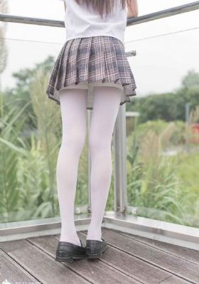 脱轨边缘人