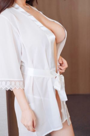 年轻嫂子1