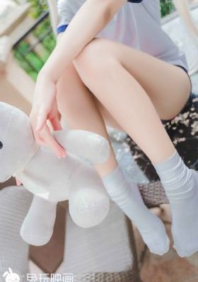 僵尸艳潭