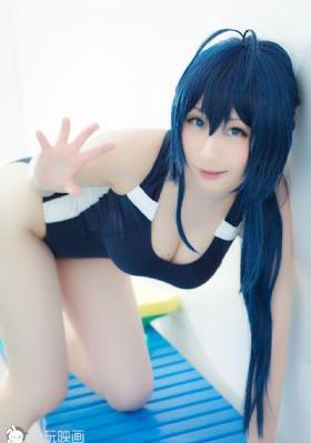 办公室内衣动漫