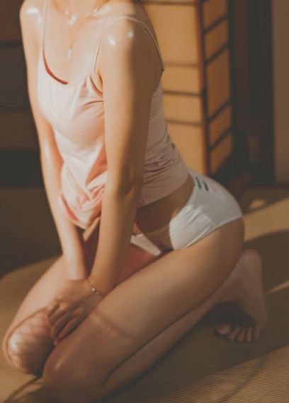 欧美大尺度吃奶做爰