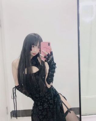 邻家妻子